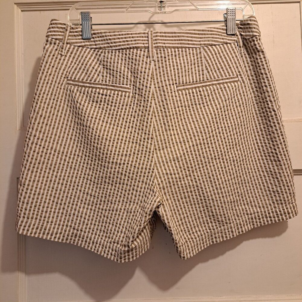 A New Day Seersucker Shorts WOMENS SIZE 8 beige white striped nautical
